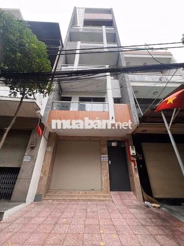 CHÍNH CHỦ MẶT BẰNG CHO THUÊ TỰ DO KINH DOANH RỘNG 40m2-ĐÔNG NG QUA LẠI