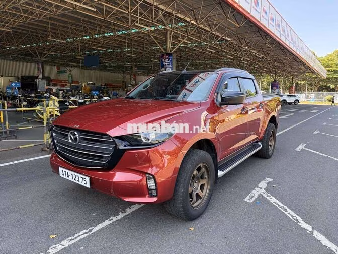 Mazda BT-50 Luxury 2021 Đỏ Tự động