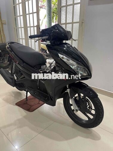 Honda Air Blade 125 Đen bóng