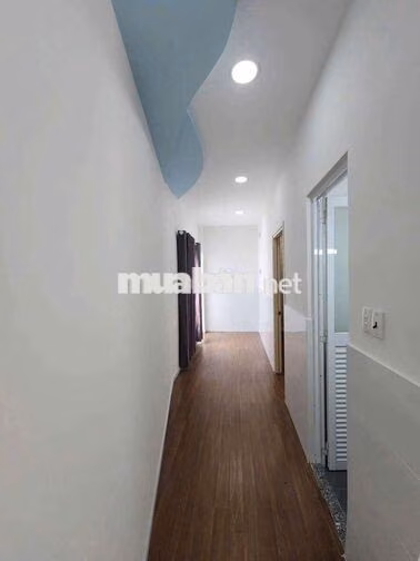 Nhà bán ngay trung tâm đường huỳnh tấn phát cạnh trường học  cấp 2