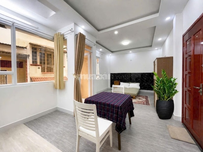 Bán nhà ngang 7m Phan Đăng Lưu, 5 tầng nội thất sang trọng