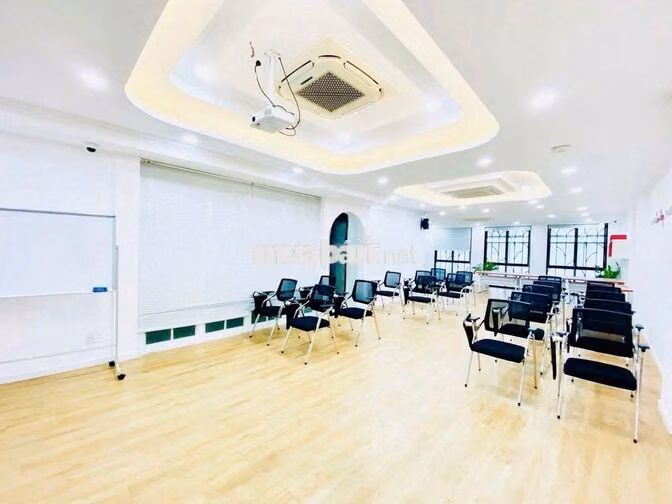 CHO THUÊ NHÀ MẶT TIỀN NGUYỄN TRỌNG TUYỂN MT 6M X 20M PHÚ NHUẬN