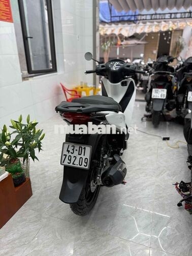 Honda SH 125i Trắng đen Khoá smartkey