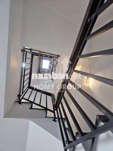 NHÀ MỚI  - FULL NỘI THẤT CAO CẤP - GẦN BV QUỐC TẾ HẠNH PHÚC, THỦ ĐỨC