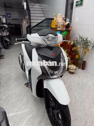 Honda SH 125i Trắng đen Khoá smartkey
