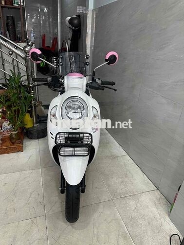 Honda Scoopy 2024 Trắng hồng Smart key 825 km