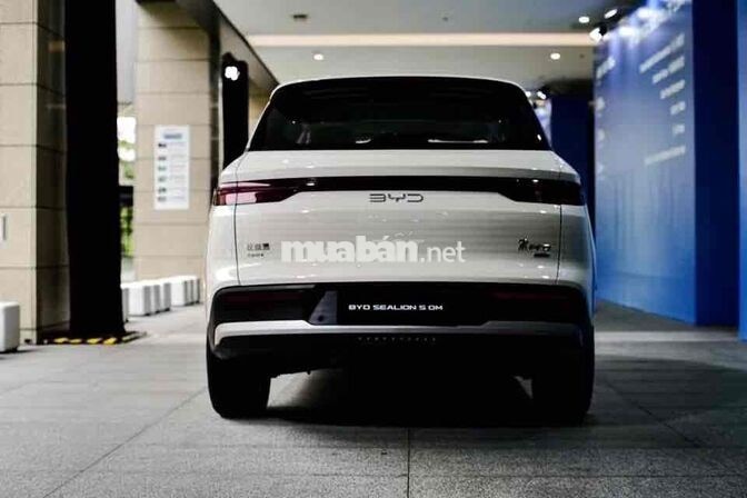 BYD Sealion 5 SUV Trắng PHEV