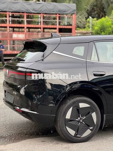 VinFast VF8 All New XE GIAO NGAY, VAY ĐẾN 90–100%