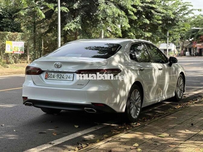 Toyota Camry 2.5Q 2020 Trắng Số tự động