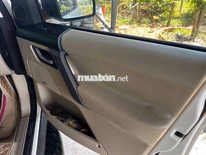 Land Rover Range Rover Sport 2010 Trắng Anh Quốc