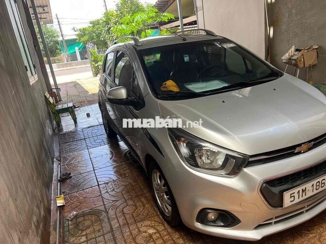 Chevrolet Spark 2018 Bản cao cấp Số sàn Bạc