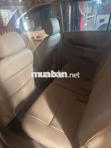 Toyota Innova 2006 Bạc