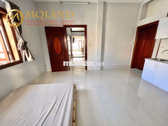 Sang 10 Studio+1P dạng 3PN HXH Nguyễn Văn Đừng Q5