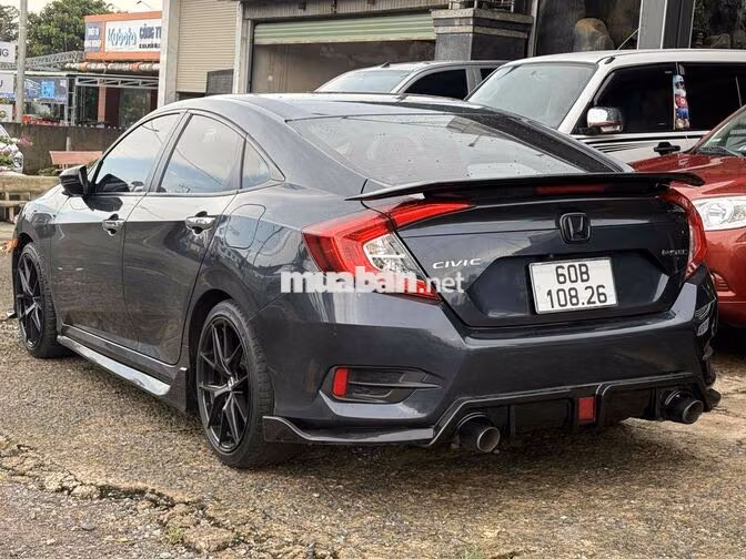 Honda Civic 2019 Số tự động Xám