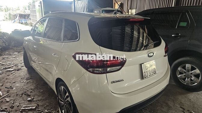 KIA RONDO MT 2018 Trắng 108000 km