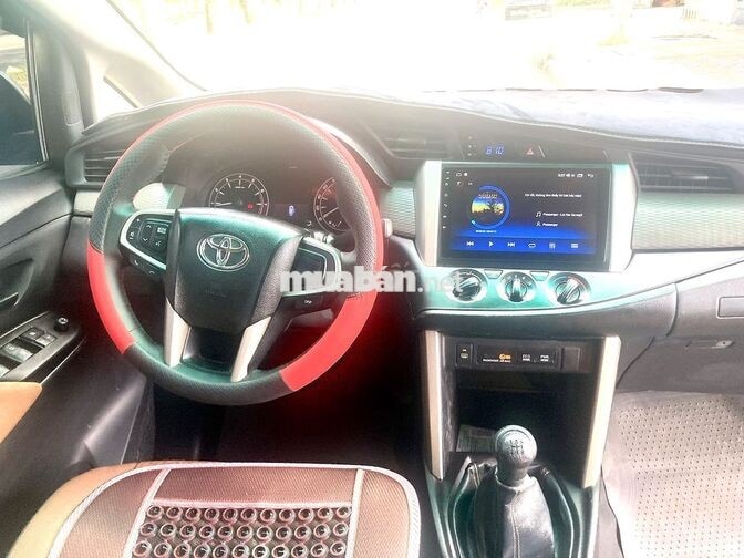 Bán Xe Nhà Toyota INNOVA 2.0E 2018 Nâu đồng: 362tr