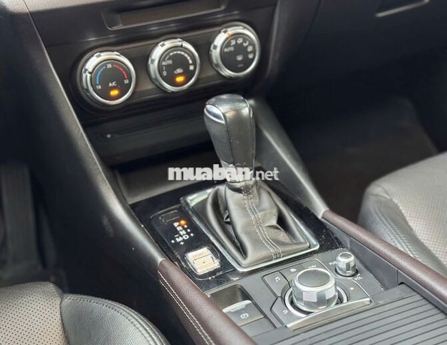 Mazda Mazda 3 1.5 Fl 2017 Đỏ 74000 km