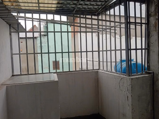 Cần sang lại cho thuê nhà nguyên căn 3PN 3WC Gần CMT8