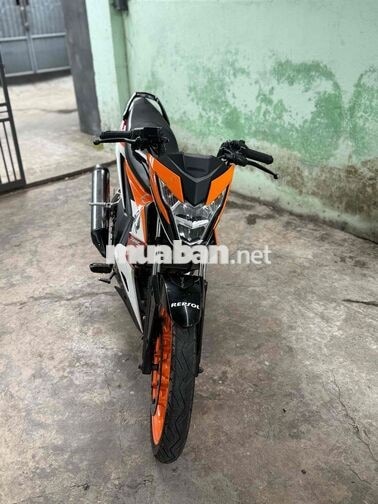 Honda Sonic Cam, Đen, Trắng