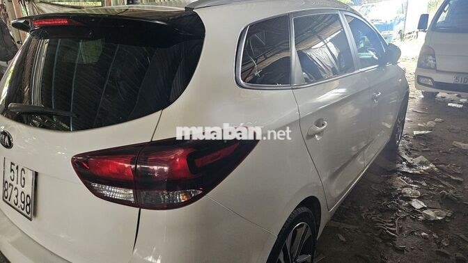 KIA RONDO MT 2018 Trắng 108000 km