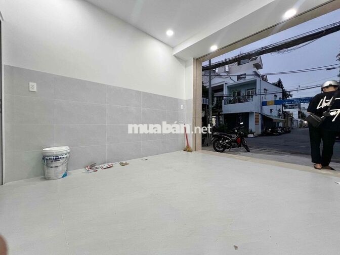 CHO THUÊ MẶT BẰNG KINH DOANH, NAIL, VĂN PHÒNG,… NGAY NGÃ 3 MẶT TIỀN