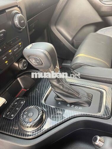 Ford Everest 2018,..2 cầu điện mấy 2.0 bitubo