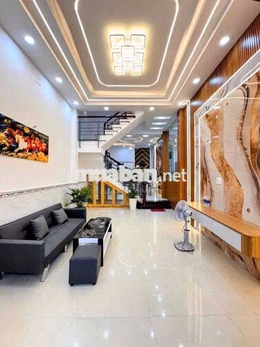 Nhà đẹp khu 4 xã - Lê Văn Quới