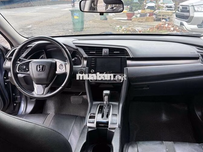 Honda Civic 2019 Số tự động Xám