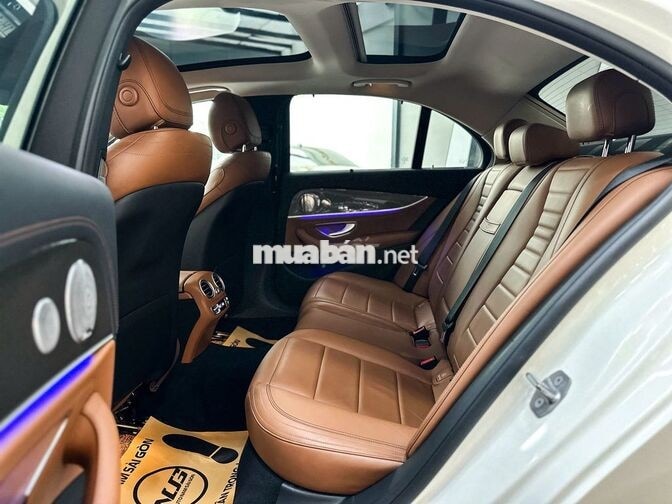 Mercedes E300 AMG 2017 Trắng 61.000km