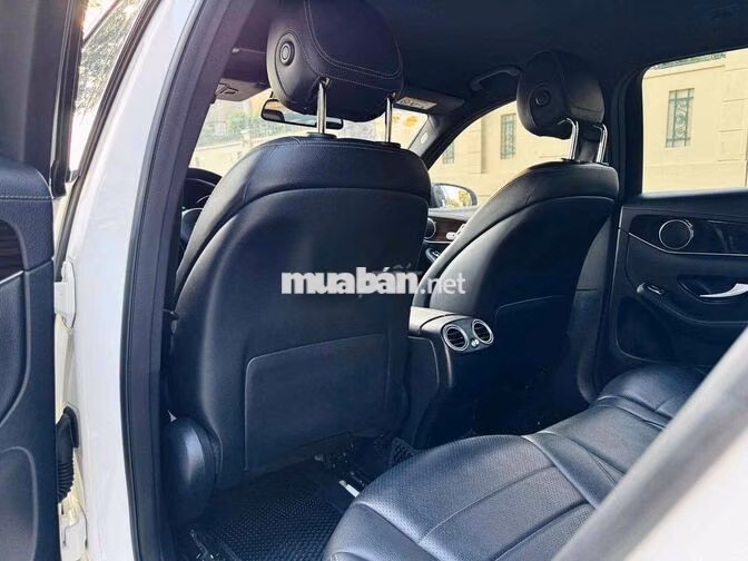 Mercedes GLC200 2019 Trắng