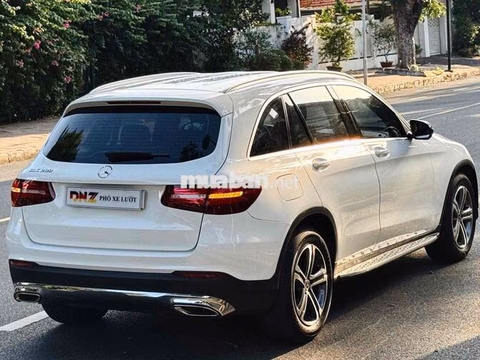 Mercedes GLC200 2019 Trắng