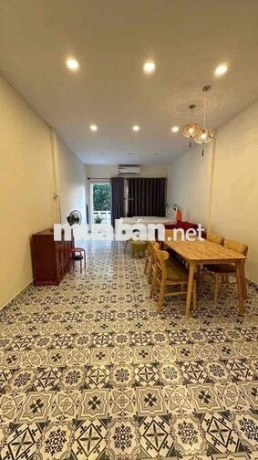 Cầm bán 2 căn hộ liền kề Q1 mặt tiền đường cống Quỳnh