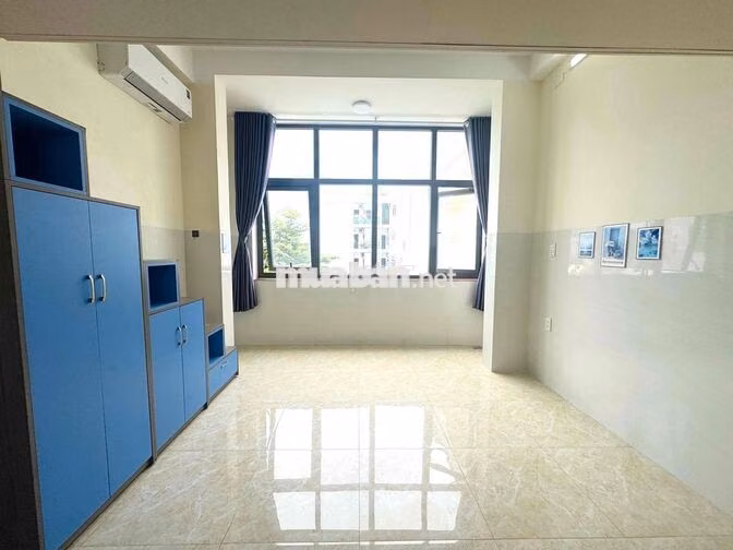 NƠI Ở SAU MỖI GIỜ HỌC CỦA SINH VIÊN IUH VÀ VLU