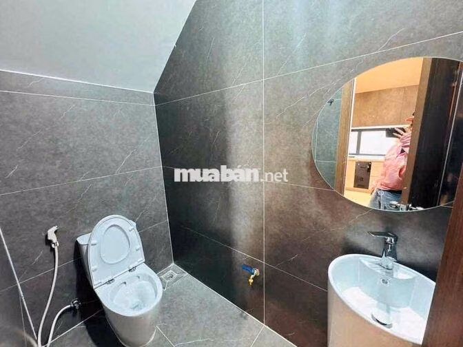 214 CHO THUÊ NHÀ MỚI ĐẸP GẦN BIỂN MỸ KHÊ – KIỆT PHẠM CỰ LƯỢNG