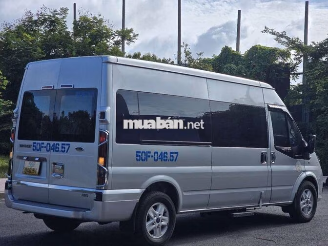 TRANSIT 2023 CAM MÁY RIN 87000KM BẢO HÀNH 1 NĂM