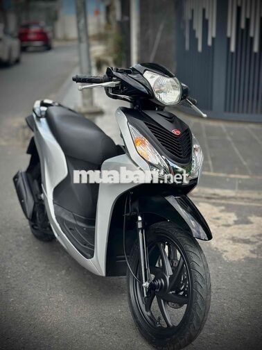 Honda Vision 2017 Bạc 38000 km