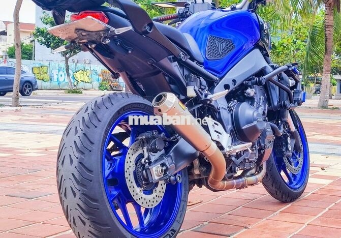 Yamaha MT09 2025 Xanh 15 km