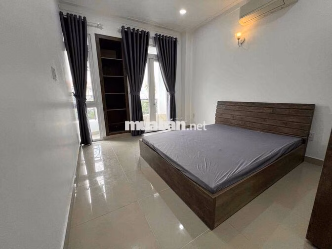 Phòng cao cấp full nội thất – gần Quang Trung – rộng đẹp, vào ở ngay