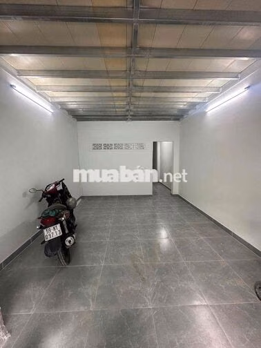 Nhà [4 x 18] 1 lầu (3PN,2WC) hẻm 6m ,hương lộ 2, bình tân