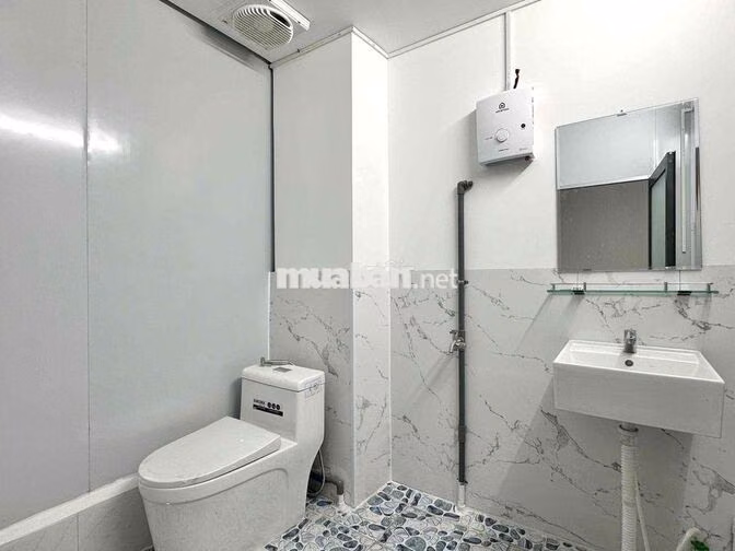 Nhà Mới 1PN Tách Bếp - MG Riêng. Cửa sổ siu thoáng , thang máy hầm xe.