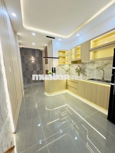 SIÊU PHẨM  MẶT TIỀN  KINH DOANH  . Q. 6