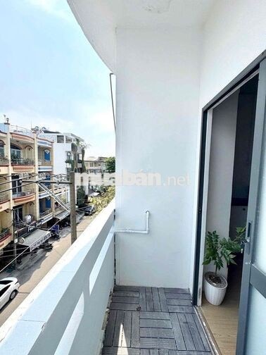 STUDIO BAN CÔNG GẦN 3/2 - Qua OU Lý Thường Kiệt 2km