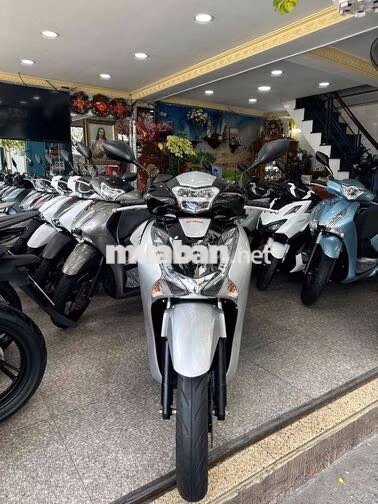 Honda SH 150i ABS 2018 Bạc Porsche BSTP Chính Chủ