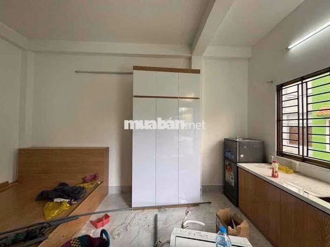 KHAI TRƯƠNG NHÀ MỚI QUẬN 10, ĐI BỘ QUA UEH