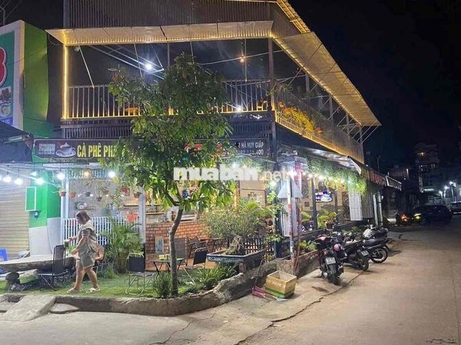 Sang quán cf góc 2 mặt tiền Hà Huy Giáp q12
