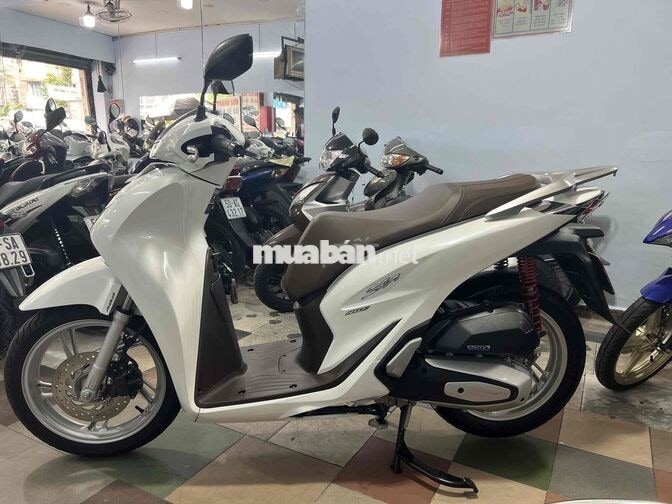 Honda SH 160 ABS Trắng tuyết 4825 km