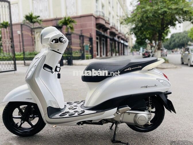 Yamaha Grande Trắng 125cc bản smatki