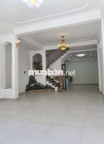 Cần cho thuê nhà Mặt Tiền Đường Số 3 Cư Xá Đô Thành P.4 Q.3