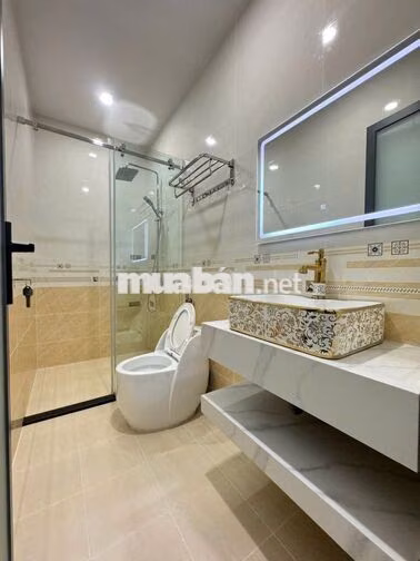 Cần cho thuê nhà Mặt Tiền Đường Số 3 Cư Xá Đô Thành P.4 Q.3