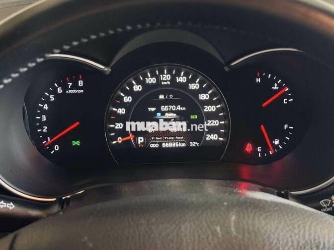 Kia Sorento 2020 2.4 GAT Deluxe Trắng 66.000km